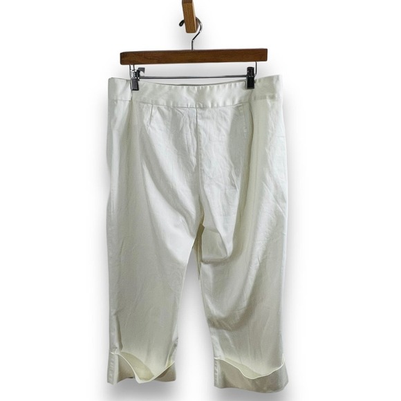 Chico’s High Rise Crop Pants Off White Cuffed Cotton Size 2.5 (18/20) - Picture 4 of 9